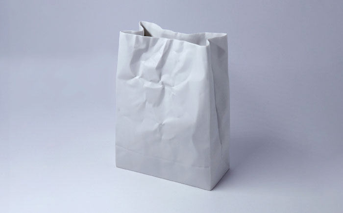 【瀬戸焼】クリンクルスーパーバッグ#2 花器 【セラミック・ジャパン】 / 花器  ギフト プレゼント / 瀬戸市 [BBBC014]