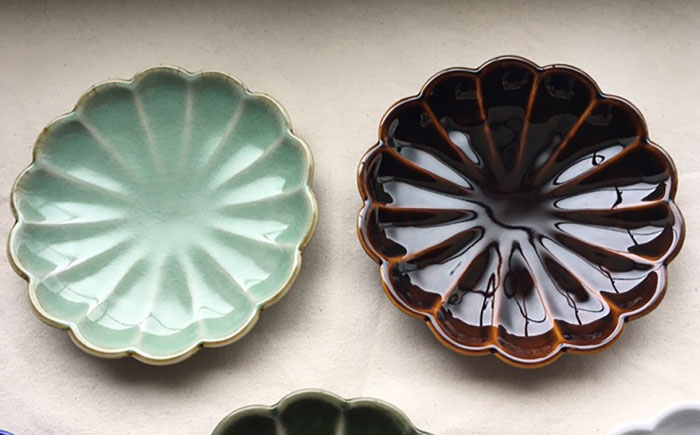 【瀬戸焼】菊型 プレート5色セット 15cm【まるたか水野コーポレーション】 / 食器 皿 取り皿 陶器 [BBBF010]