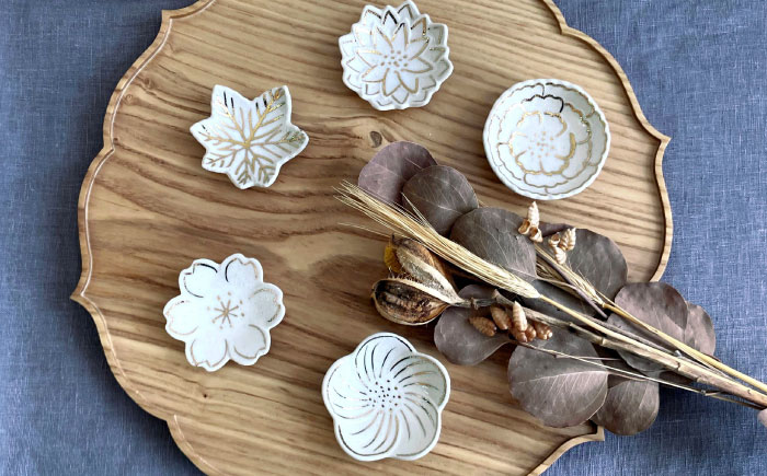 【瀬戸焼】金彩花 5種はしおきセット【まるたか水野コーポレーション】 / 陶器 箸置き 箸枕 箸休め [BBBF013]