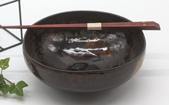 【瀬戸焼】　手造り鉄釉盛鉢【山長陶苑】 / 焼き物 やきもの 盛鉢 汁椀 陶器 [BBBH025]