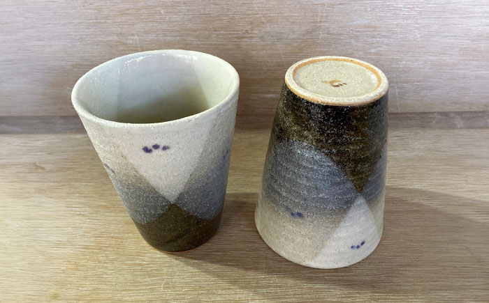 【瀬戸焼】酸化志野釉かけ分け柄　タンブラー　中・中セット【生宝陶苑】/ 湯呑 ビール グラス [BBBW006]