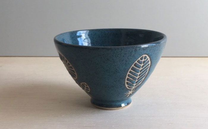 【瀬戸焼】 HANAtoHA ボウル 小 2個 (青) 【カネ三商店】 / 食器 小鉢 茶碗 ギフト / 瀬戸市 [BBDD028]