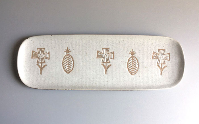 【瀬戸焼】 HANAtoHA さんま皿 2枚 (白) 【カネ三商店】 / 食器 皿 長皿 プレート ギフト / 瀬戸市 [BBDD031]