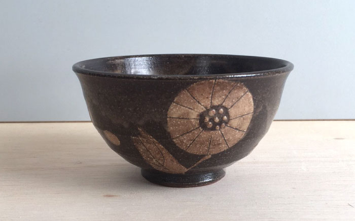 【瀬戸焼】 Ichirinka 一輪花飯椀 2個 (茶) 【カネ三商店】 / 食器 茶碗 ご飯茶碗 ギフト / 瀬戸市 [BBDD036]