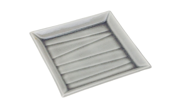 【瀬戸焼】削ぎ角皿中 貫入グレー 2枚セット【ヤマハツクリタ株式会社】 / 食器 和食器 銘々皿 取皿 / 瀬戸市 [BBDV002] グレー