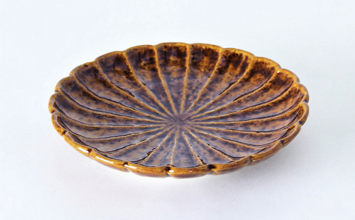 【瀬戸焼】5.0菊花丸取皿 古瀬戸 2枚セット 【ヤマハツクリタ株式会社】 / 食器 和食器 丸皿 / 瀬戸市 [BBDV019] 古瀬戸