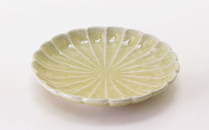 【瀬戸焼】5.0菊花丸取皿 黄瀬戸 2枚セット 【ヤマハツクリタ株式会社】 / 食器 和食器 丸皿 / 瀬戸市 [BBDV023] 黄瀬戸