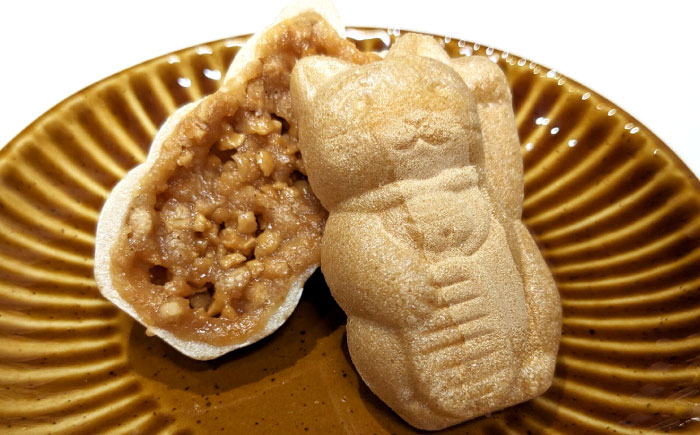 招き猫フロランタン 5個（1袋2個入り） / お菓子 菓子 小分け 割れ スイーツ おやつ フロランタン 常温 手土産 ギフト お土産 / 瀬戸市 / 株式会社フラットフィールド [BBEE002]