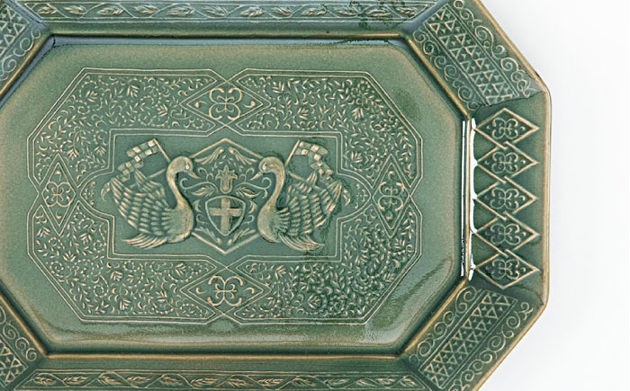 【瀬戸焼】 陽刻 クリムト-L 1枚 / 瀬戸市 / 【SUIYO】 / 食器 電子レンジ対応 皿 ギフト [BBAF008]