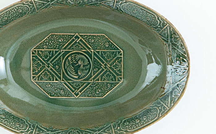 【瀬戸焼】 陽刻 シノワズリ‐オーバルボウル 1枚 / 瀬戸市 / 【SUIYO】 / 食器 電子レンジ対応 皿 ボウル ギフト [BBAF013]