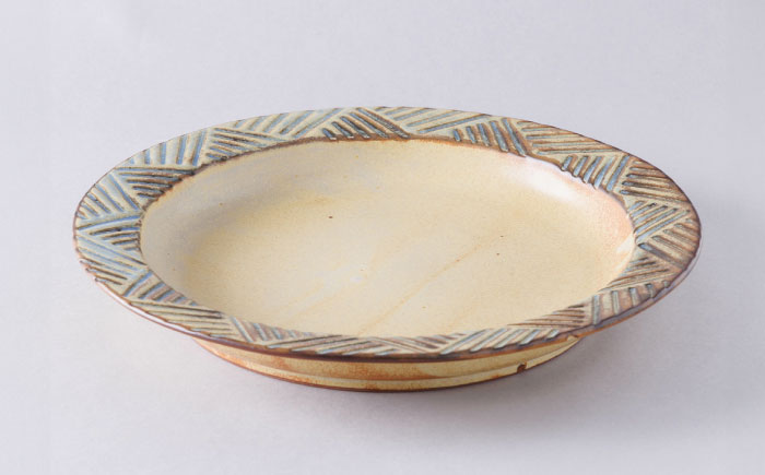 【瀬戸焼】窯垣の小径シリーズ　プレート 直径25cm 【かしわ窯】 / 瀬戸焼 ギフト 皿 プレート パスタ皿 カレー皿 [BBAJ014]