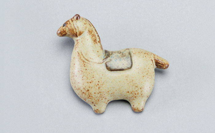 【瀬戸焼】動物ブローチ　5種セット（AC94-98）【かしわ窯】　/　瀬戸焼 ギフト ブローチ / 瀬戸市 [BBAJ023]