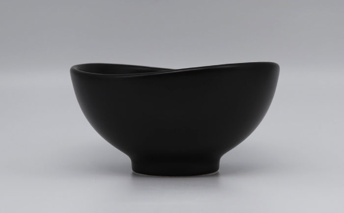【瀬戸焼】インフィニティ ボウル#3 ブラック 【セラミック・ジャパン】 /  食器 皿 器 椀 ギフト プレゼント / 瀬戸市 [BBBC010]