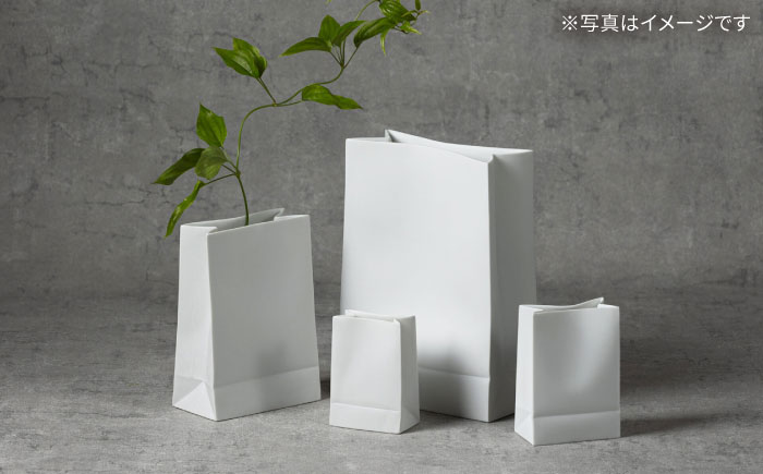 【瀬戸焼】スーパーバッグ#2 花器 ホワイト 【セラミック・ジャパン】 / 花瓶 インテリア ギフト プレゼント / 瀬戸市 [BBBC020]