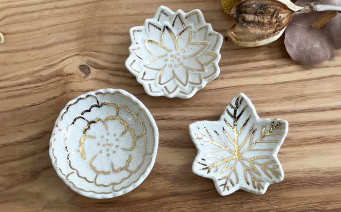 【瀬戸焼】金彩花 5種はしおきセット【まるたか水野コーポレーション】 / 陶器 箸置き 箸枕 箸休め [BBBF013]