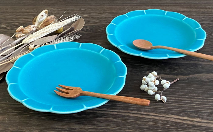 【瀬戸焼】トルコブルー花型皿 2枚セット【株式会社まるたか水野コーポレーション】 / 皿 食器  ギフト プレゼント / 瀬戸市 [BBBF020]