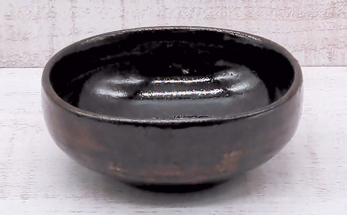【瀬戸焼】　手造り鉄釉盛鉢【山長陶苑】 / 焼き物 やきもの 盛鉢 汁椀 陶器 [BBBH025]