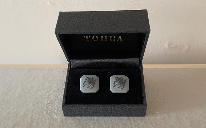 ＜カフス＞ オクタゴン ペガサス グレー / ネクタイ カフス スーツ 小物 ギフト 贈り物 / 瀬戸市 / 陶華 [BBCD021]