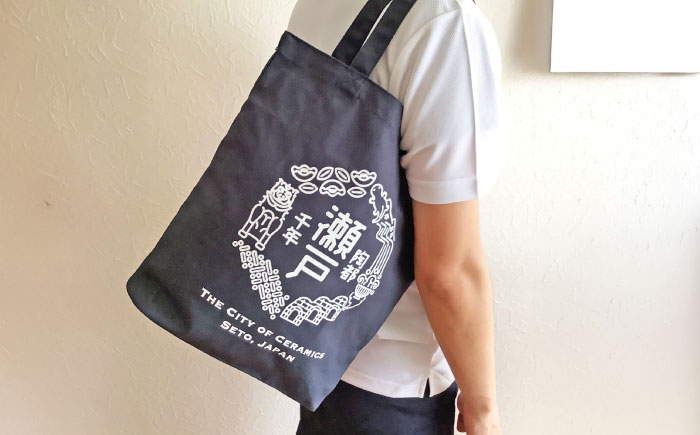 いいもんせともんポロシャツ(ホワイトL)＆トートバッグセット / ご当地 ポロシャツ トートバッグ 服  地元 ロゴ グッズ トート バッグ /瀬戸市/アイパック [BBCM009]