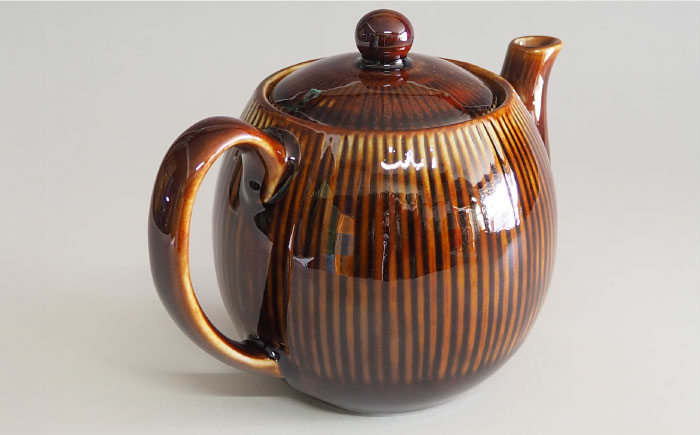 【瀬戸焼】ティーポット 十草 飴釉 380ml（2人用）【矢野製陶所】 / おうちカフェ ティータイム 癒し [BBCP003]