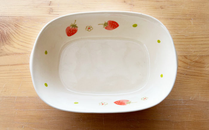 【瀬戸焼】子供用食器5点セット（いちご）贈答品対応【窯元SOUSEN】/食育 子育て ギフト [BBCQ002]