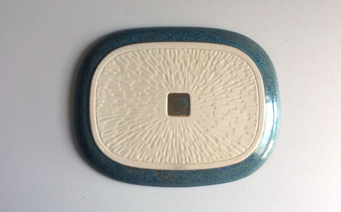 【瀬戸焼】 HANAtoHA ナデ角 中皿 2枚 (青) 【カネ三商店】 / 食器 皿 プレート ギフト / 瀬戸市 [BBDD024]