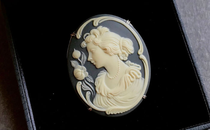 【GRAND CAMEO】　花飾り ブローチ＆ペンダントトップ 大 / アクセサリー 装飾品 ブローチ ペンダント カメオ アンティーク レトロ / 瀬戸市 / 陶華 [BBCD007]