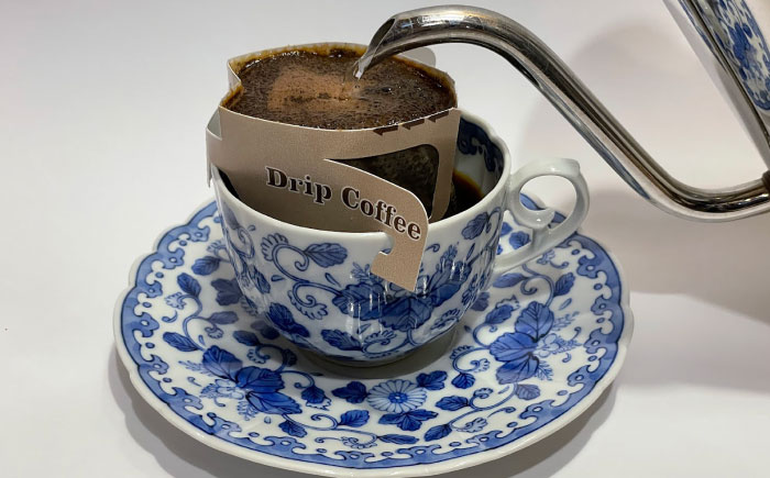 【全3回定期便】いいもんせともん　ドリップバッグコーヒーセット60個入 / コーヒー  ドリップ  小分け / 瀬戸市 / Ｃｏｆｆｅｅ　ＳＡＫＵＲＡ [BBAB047]