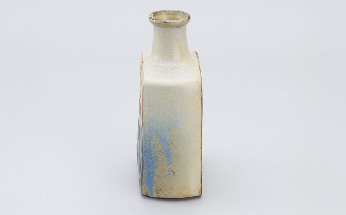 【瀬戸焼】花器　三角と鳥リバーシブル（K30）【かしわ窯】 / 瀬戸焼 ギフト 一輪挿し 花瓶 花器 インテリア / 瀬戸市 [BBAJ028]