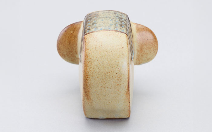 【瀬戸焼】 置物 ゾウ フラット 【かしわ窯】 / インテリア 雑貨 オブジェ ギフト / 瀬戸市 [BBAJ044]