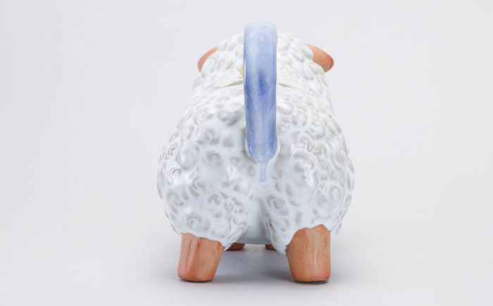 【瀬戸焼】 ティーポット ヒツジ 【かしわ窯】 / 食器 急須 ギフト / 瀬戸市 [BBAJ047]