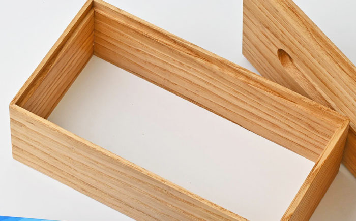 ティッシュケース クリ(栗) 1点 / 無垢材 シンプル インテリア / 瀬戸市 / トリックフォアトリート [BBAQ003]