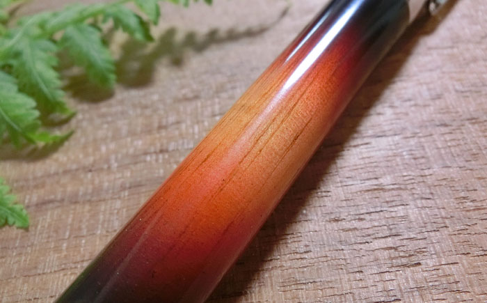 どんぐりの木の万年筆 サンバースト 1本 / 瀬戸市 / 【わたり工房】 / 文房具 ヴィンテージ ビンテージ ギター 木製 [BBAU001]