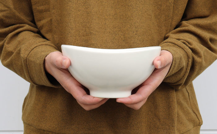 【瀬戸焼】インフィニティ ボウル#3 ホワイト 【セラミック・ジャパン】 /  食器 皿 器 椀 ギフト プレゼント / 瀬戸市 [BBBC009]