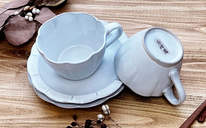 【瀬戸焼】 hana ティーカップ 2客4点セット 【株式会社まるたか水野コーポレーション】 / 食器 カップ ソーサー 皿 / 瀬戸市 [BBBF023]