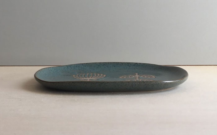 【瀬戸焼】 HANAtoHA ナデ角 中皿 2枚 (青) 【カネ三商店】 / 食器 皿 プレート ギフト / 瀬戸市 [BBDD024]