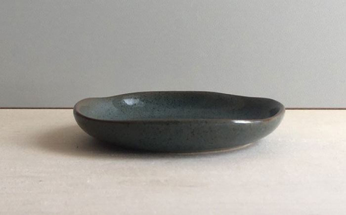 【瀬戸焼】 HANAtoHA ナデ角 小皿 5枚 (青) 【カネ三商店】 / 食器 皿 プレート ギフト / 瀬戸市 [BBDD026]