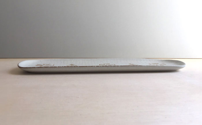 【瀬戸焼】 HANAtoHA さんま皿 2枚 (白) 【カネ三商店】 / 食器 皿 長皿 プレート ギフト / 瀬戸市 [BBDD031]