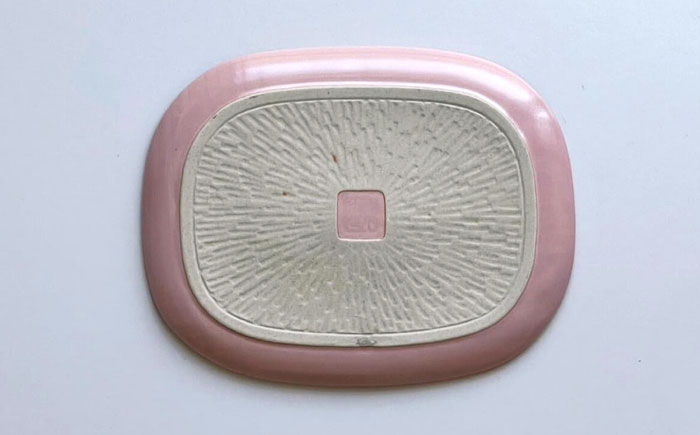 【瀬戸焼】 suzuran 中皿 2枚 (桃) 【カネ三商店】 / 食器 皿 プレート ギフト / 瀬戸市 [BBDD082] 桃