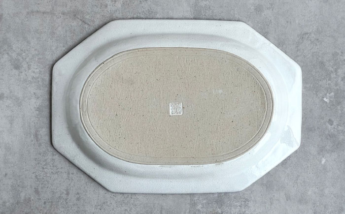 【瀬戸焼】 26.5cm プレート 八角大皿 粉引りんご 2枚 【カネ三商店】 / 食器 皿 プレート ギフト / 瀬戸市 [BBDD092]