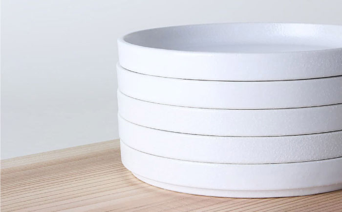 【瀬戸焼】切立丸プレート(16cm) きらり白 2枚セット【ヤマハツクリタ株式会社】 / 食器 和食器 丸皿 / 瀬戸市 [BBDV030] きらり白