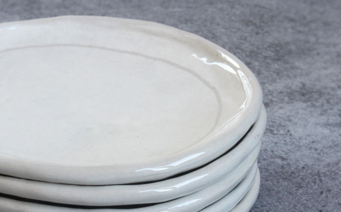 【瀬戸焼】 「舞陶館」　粉引 ケーキ皿５枚セット【松本陶器株式会社】/ 皿 食器 / 瀬戸市 [BBDX003]