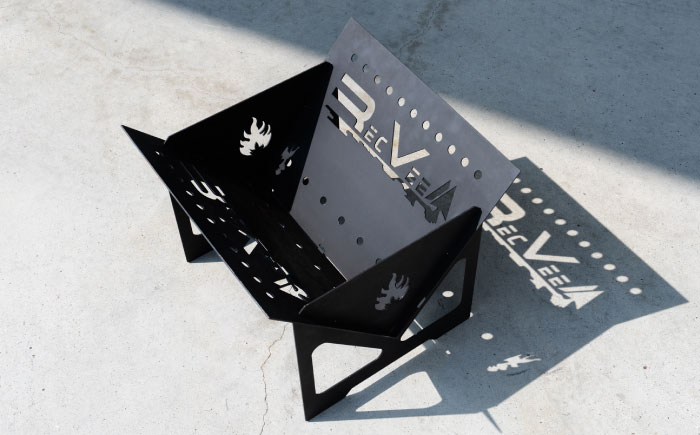 レクビィ オリジナル焚き火台 / 焚火台 キャンプ用品 アウトドア用品 / 瀬戸市 / 株式会社レクビィ [BBBG002]