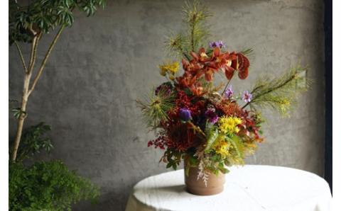 ■お正月限定■[ お任せ ] 豪華フラワーアレンジメント ※2025年12月下旬に順次発送予定 ※12月31日までにお届け