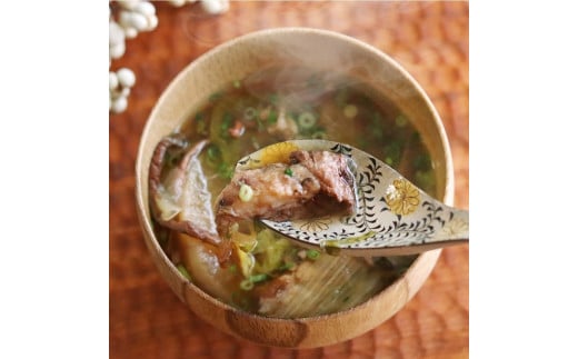 【レトルト食品】牛すじスープ（150ｇ×5パック） | 惣菜 おかず お惣菜 おそうざい 冷凍食品 冷凍おかず 電子レンジ レンチン 温めるだけ 手軽 簡単 かんたん 時短 お手軽 おつまみ 天然 だし 無添加 詰め合わせ 煮物 野菜 まとめ買い 牛すじスープ