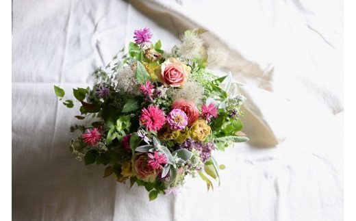 ~定期便~季節彩るフラワーアレンジメント