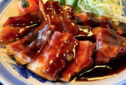 プレミアム 三河とんてき　創業大正９年 日本料理 小伴天　H007-080