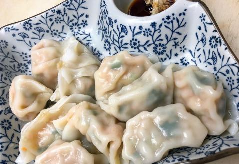 お試し 居酒屋のおかあちゃん手作り もちもち福刻餃子 20個 碧南産にんじん入り　H136-036