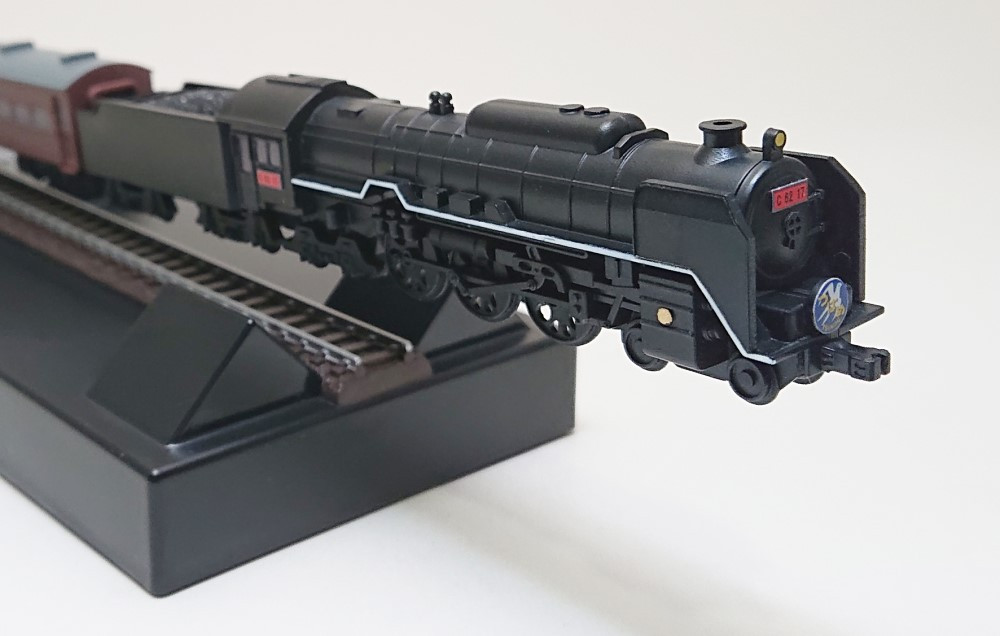 【JR東海承認済】（数量限定）夢の超特急 宇宙(そら)へ 旧国鉄モデルのC62-17型つばめ フローティングモデル 蒸気機関車 国鉄 電車 磁気 鉄道 モデル 特急 銀河 つばめ SL 数量限定 H060-023