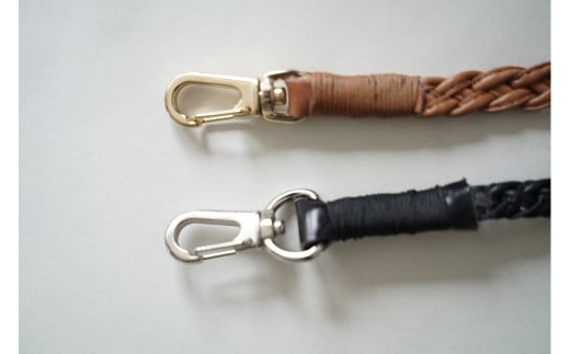 職人手作りの【本革】犬猫用リード 編み込みレザー ペット 愛犬 小型犬 犬 猫 本革 編み込み リード レザーリード ロングリード おしゃれ 人気 プレゼント 可愛い 紐 本革 レザー 日本製 H066-044